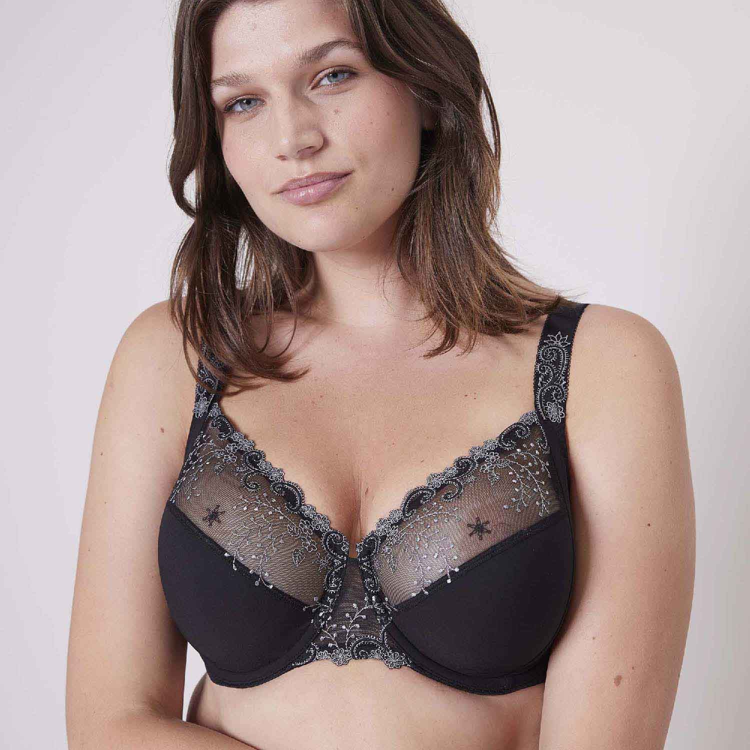 Simone Pérèle