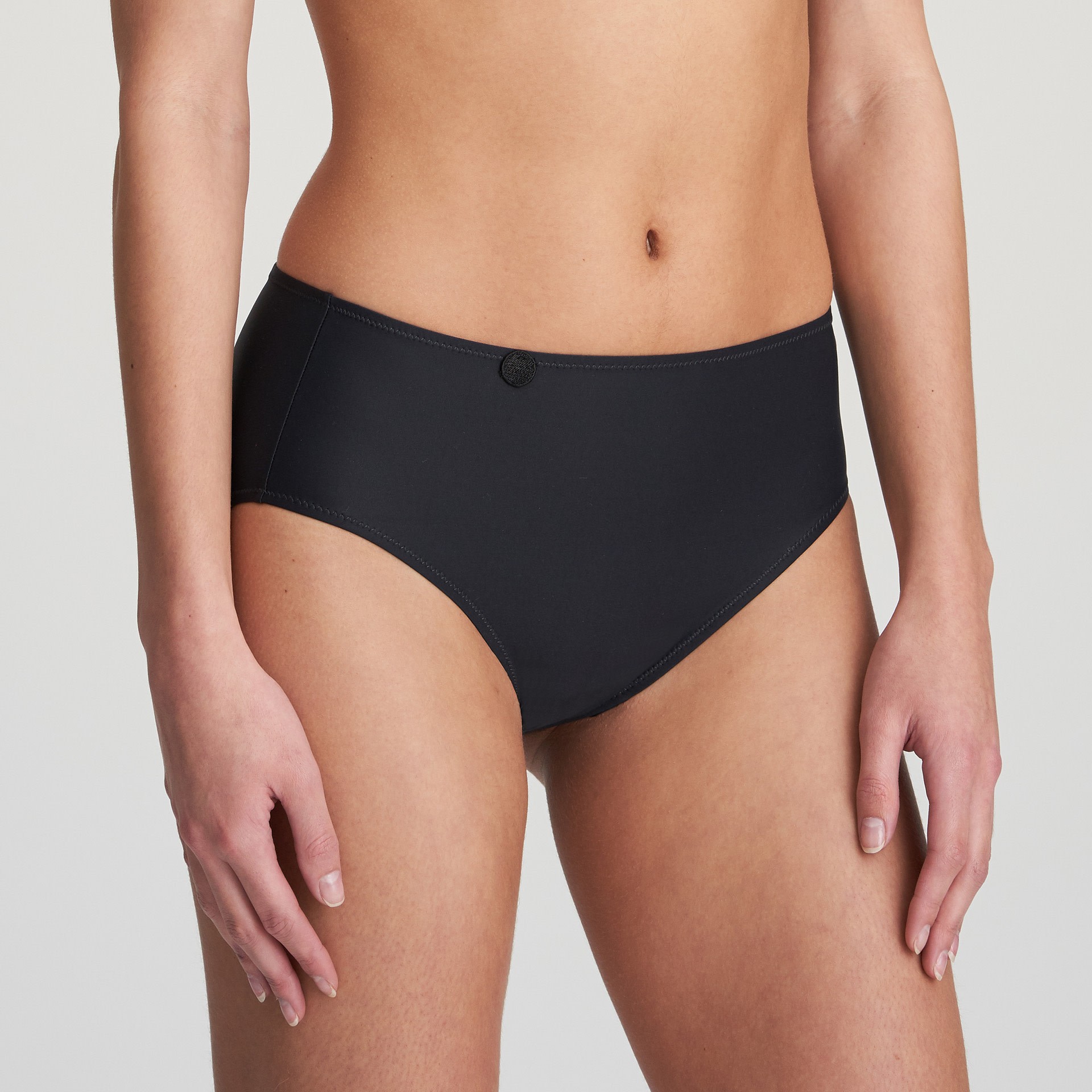 Marie Jo Tom Full Brief