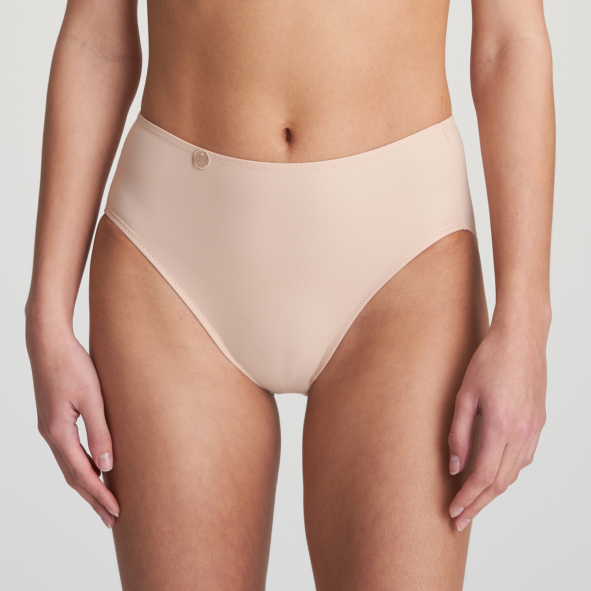 Marie Jo Tom Full Brief