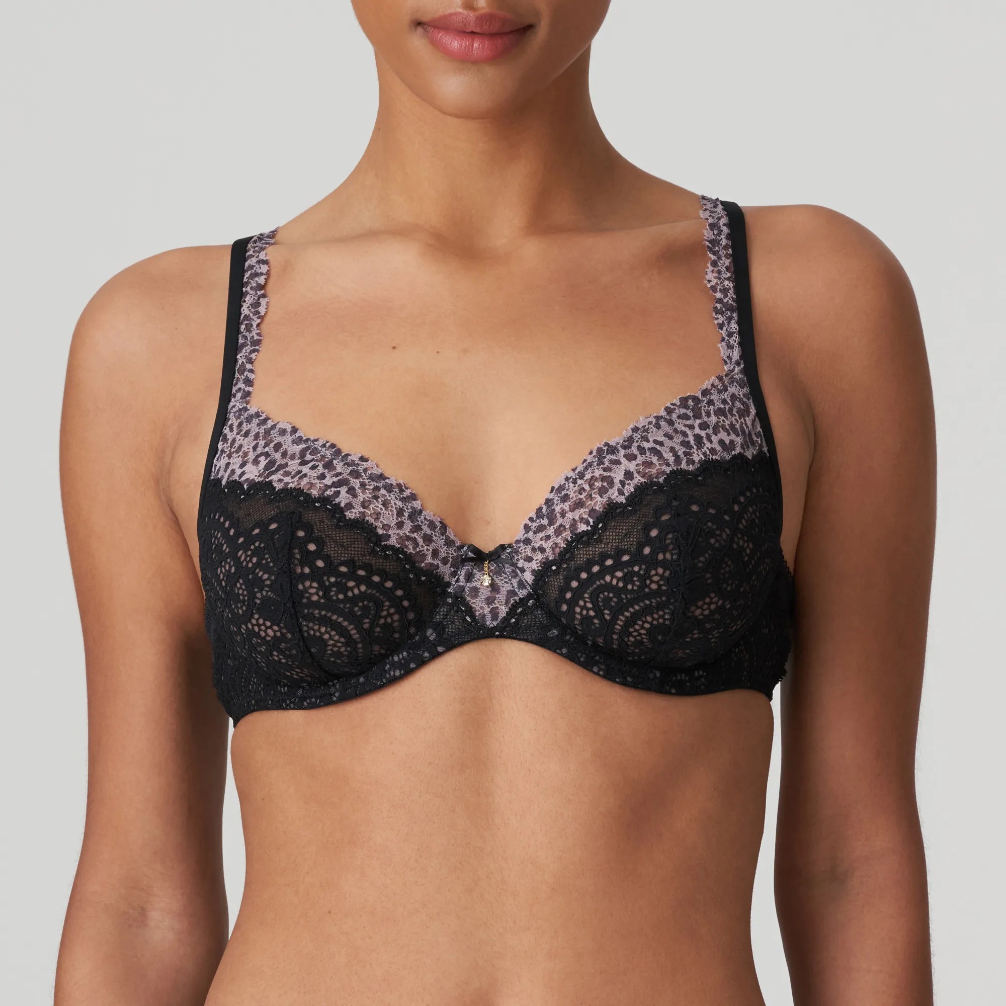 Buy TRIUMPH Beauty-Full Darling Black Bra 40C | Bras | Argos