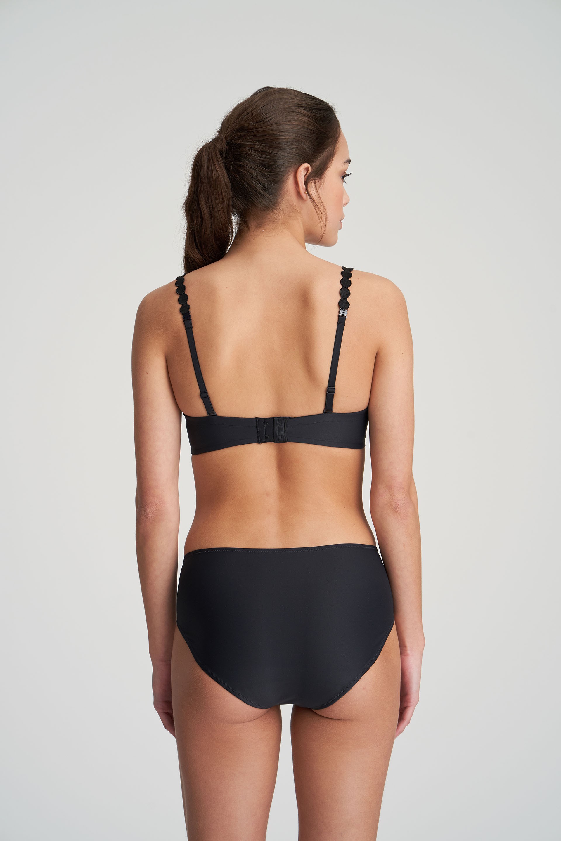 Marie Jo Tom Full Brief