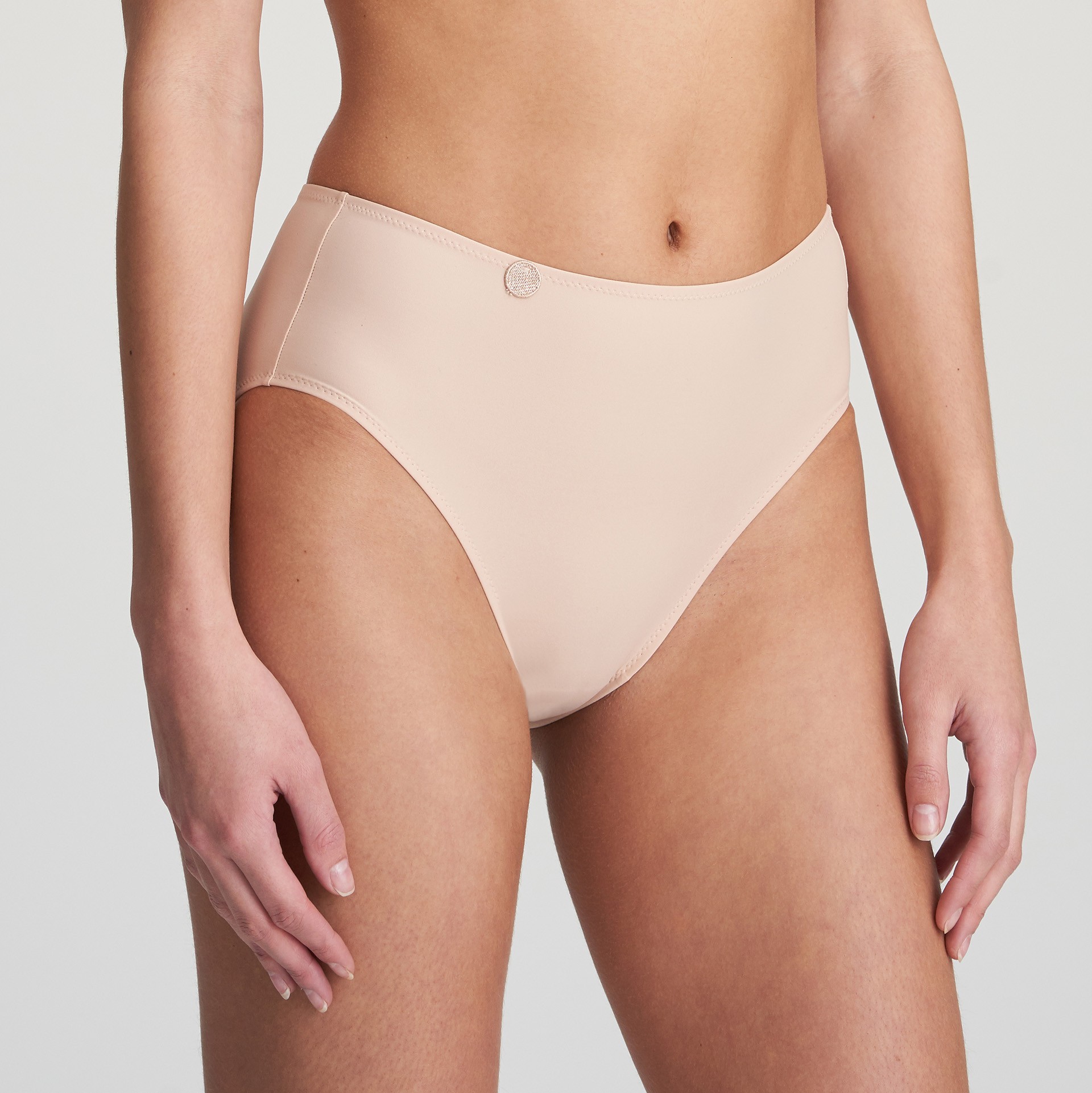 Marie Jo Tom Full Brief