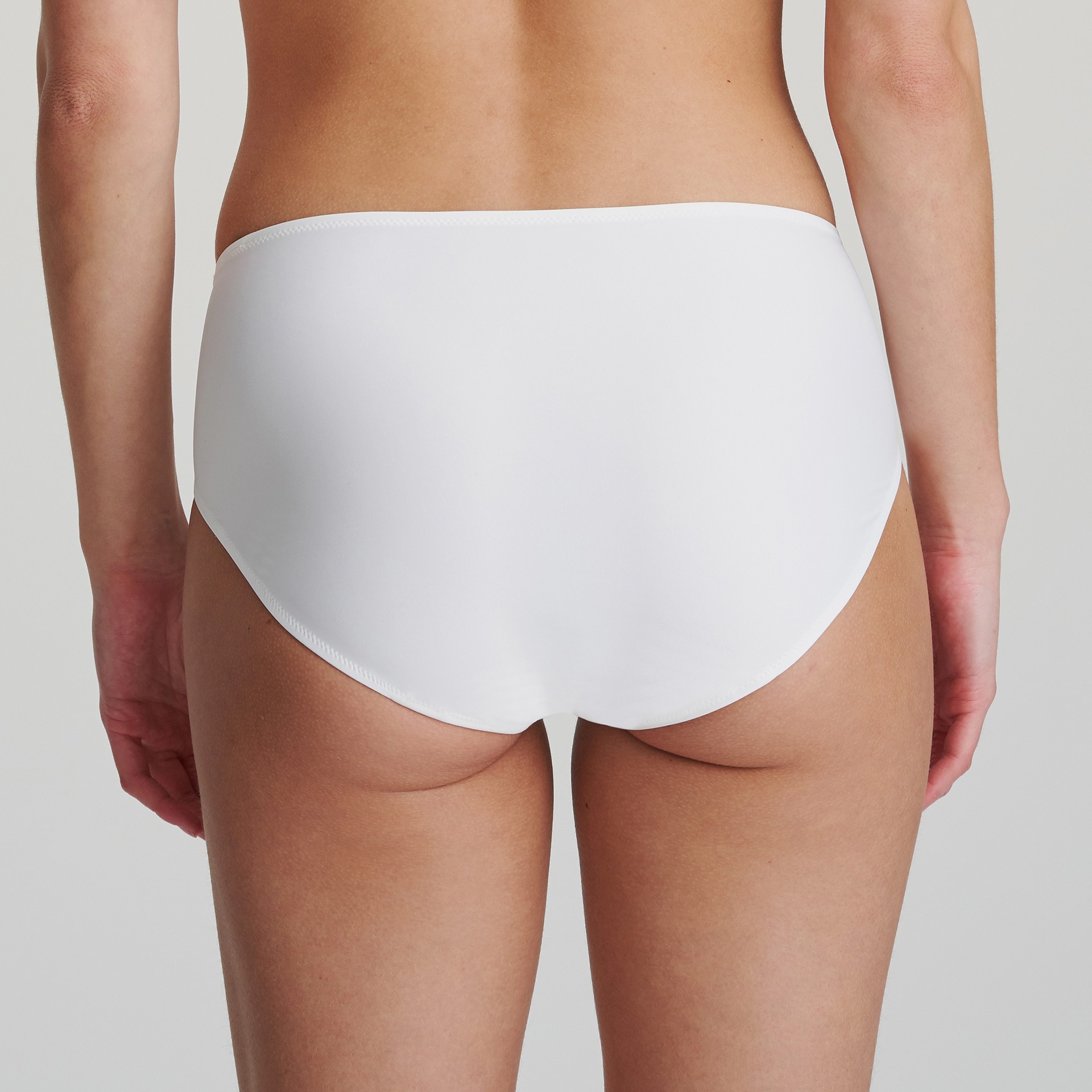 Marie Jo Tom Full Brief