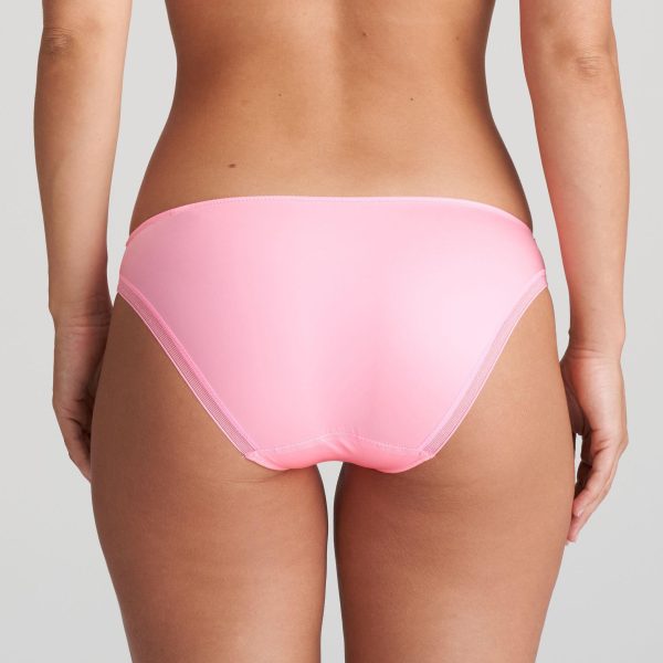 Marie Jo Tom Brief