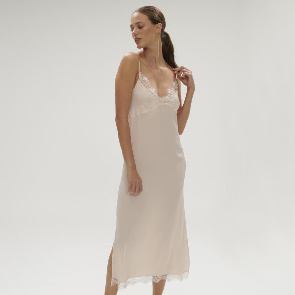 Simone Pérèle Satin Secrets Long Night Dress