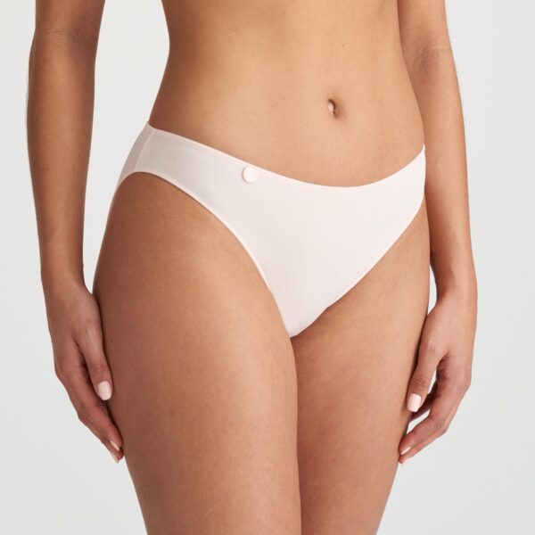 Marie Jo Tom Brief