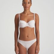 Marie Jo Tom Brief