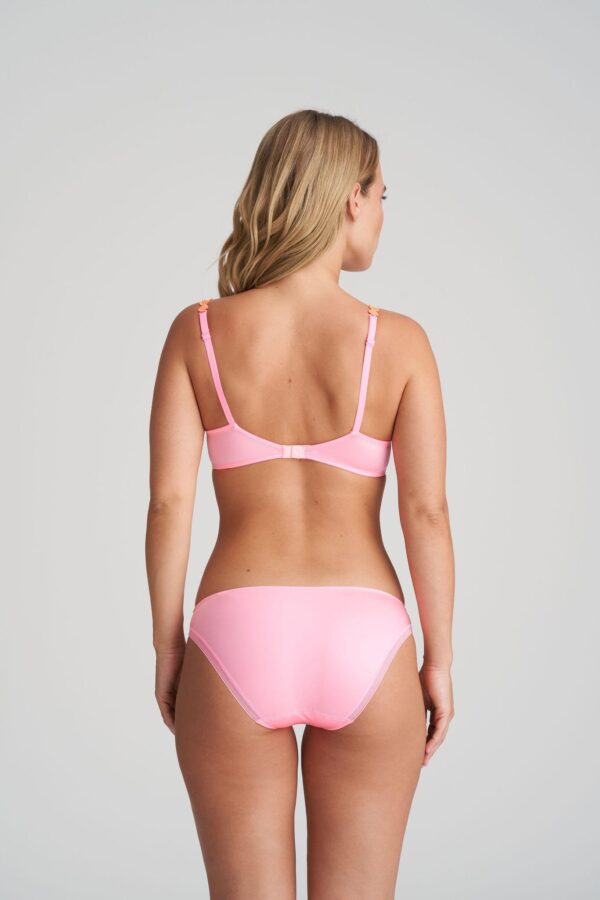 Marie Jo Tom Brief