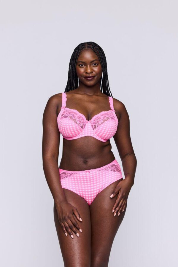 PrimaDonna Madison Full Brief