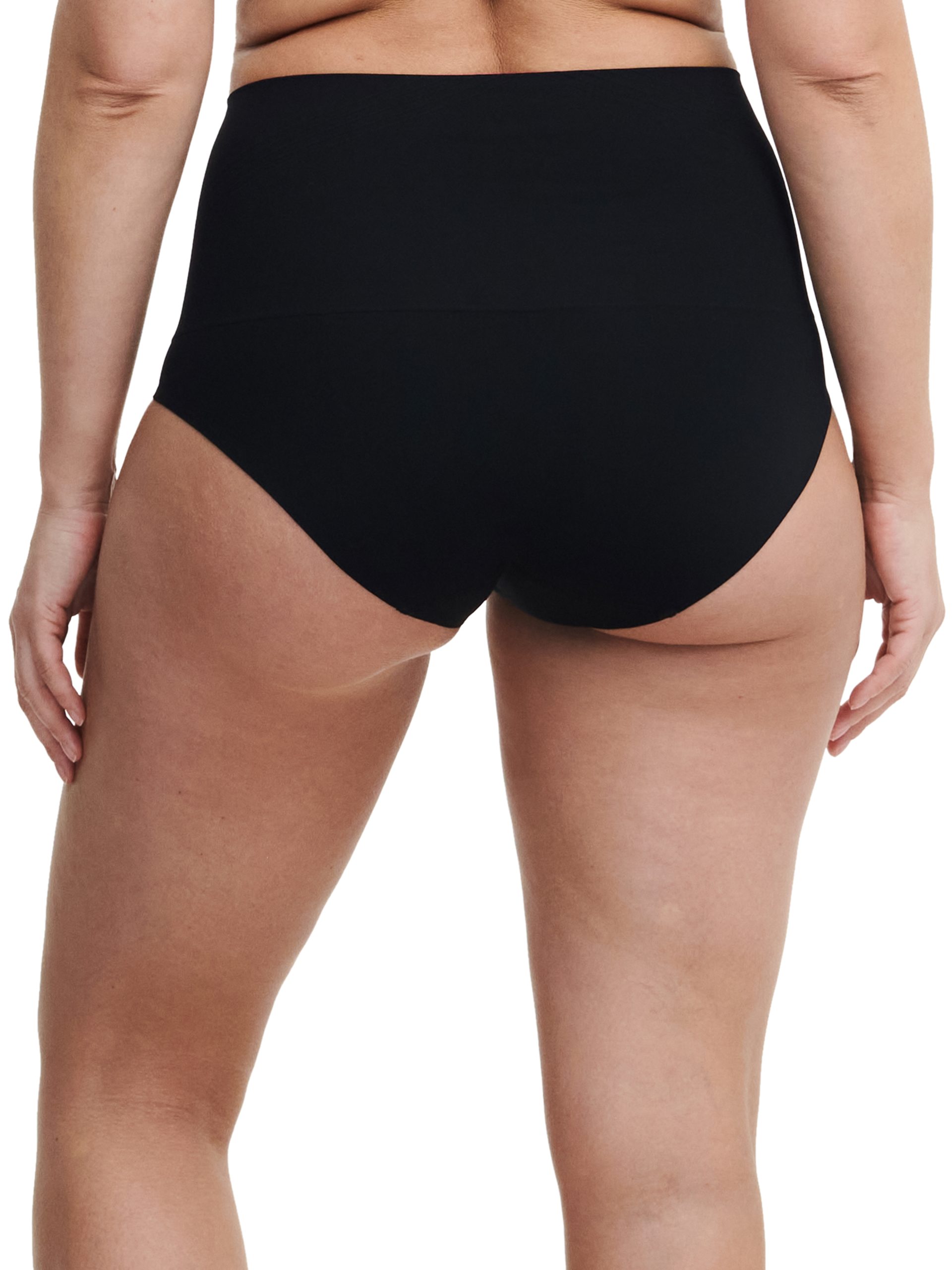 C10U70-011_L_SMOOTH_COMFORT_FULL_BRIEF-BK-2-scaled-1.jpg